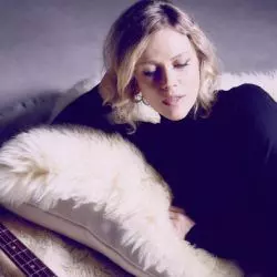 Britta Phillips