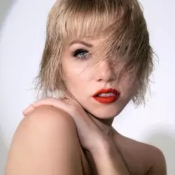 Carly Rae Jepsen