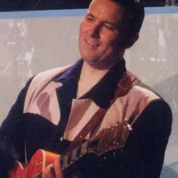 Darrel Higham