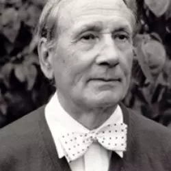 Geoffrey Bush