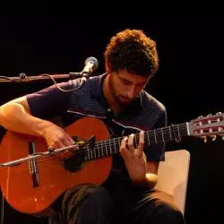 José González