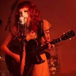 Karen Elson