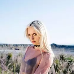 MØ