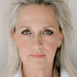 Mona Larsen
