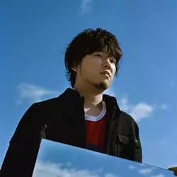 Motohiro Hata