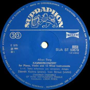 LP Igor Stravinsky: "Kammerkonzert" For Piano, Violin And 13 Wind Instruments / Symphonies For Wind Instruments