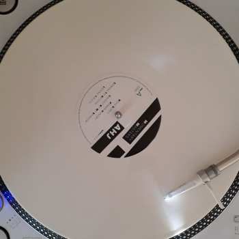 LP Albert Hammond Jr.: Momentary Masters CLR