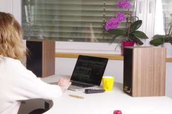Técnica de áudio AQ M 25 multimedia Ořech