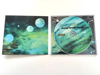 CD Atomic Vulture: Moving Through Silence