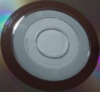 CD Badi Assad: Singular