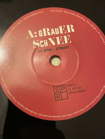 SP Broilers: Grauer Schnee  LTD | NUM