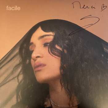 Album Camélia Jordana: Facile x Fragile