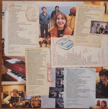 LP Career Woman: Lighthouse CLR | LTD