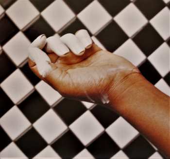 2CD Cécile McLorin Salvant: Dreams and Daggers