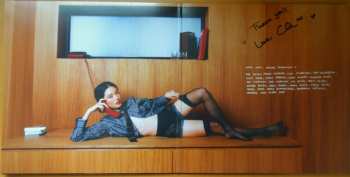 LP Chloe Qisha: Modern Romance CLR