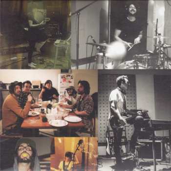 2CD/Caja Courtney Barnett: Sometimes I Sit And Think, And Sometimes I Just Sit