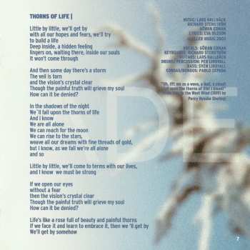 CD Crossfade: White On Blue