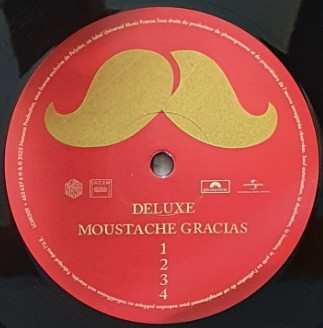 2EP Deluxe: Moustache Gracias