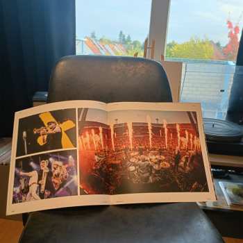 3LP Di-Rect: Live In De Kuip