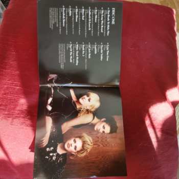 2CD Dixie Chicks: The Essential Dixie Chicks