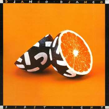 Álbum Django Django: First Light