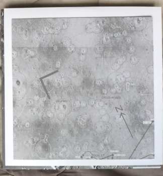 4LP/Caja Duster: Capsule Losing Contact CLR