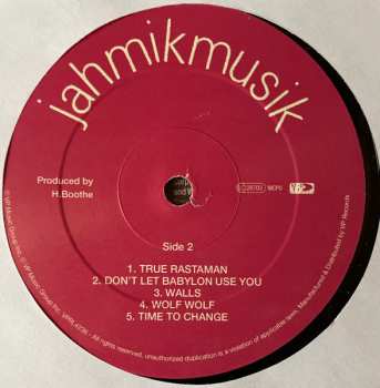 LP Fred Locks: Black Star Liner