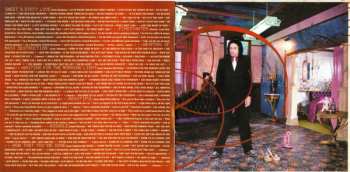 CD Gene Simmons: ***hole
