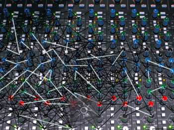 CD Goran Vejvoda: EHR - États Hautement Réverbérés