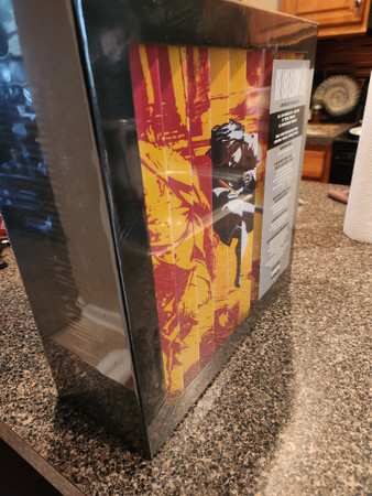 12LP/Caja/Blu-ray Guns N' Roses: Use Your Illusion I & II DLX | LTD