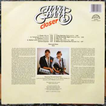 LP Hana & Dana: Closer