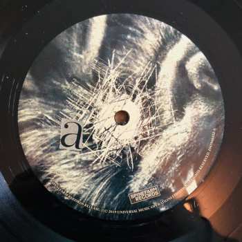 LP He Is Legend: White Bat