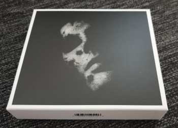 CD/Caja In Solitude: Sister DLX | LTD