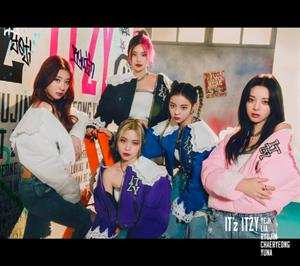 CD/DVD Itzy: It'z Itzy LTD