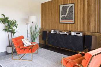 Técnica de áudio JBL L82 Classic MKII Černý