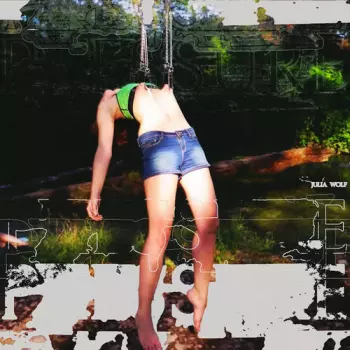 Julia Wolf: Pressure