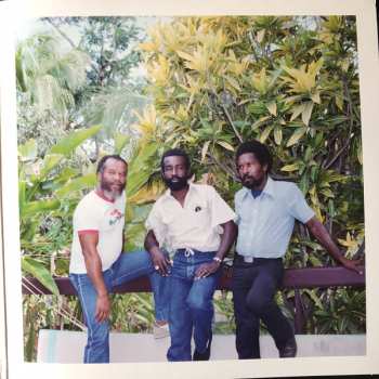 LP Justin Hinds & The Dominoes: Travel With Love