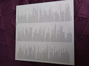 LP Kiwi Jr.: Football Money