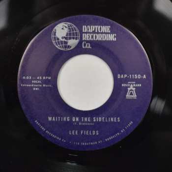 Album Lee Fields: Waiting On The Sidelines