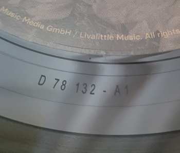 LP Liv Warfield: The Edge