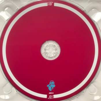 CD Lyrics Born: Everywhere At Once DIGI