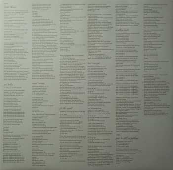 LP Madison Beer: Locket