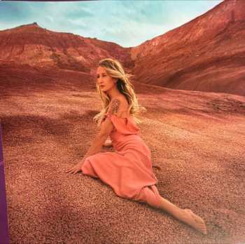 LP Margo Price: Strays LTD | CLR