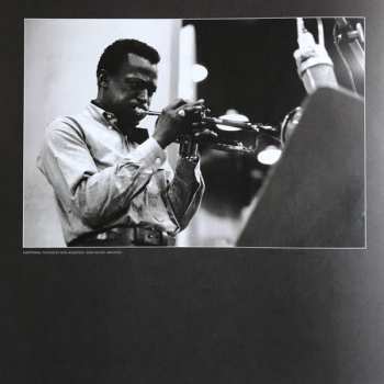 2LP/Caja Miles Davis: Kind Of Blue LTD | NUM | DLX