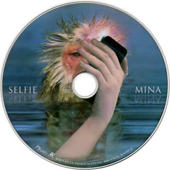 CD Mina: Selfie