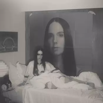 MØ: Plæygirl