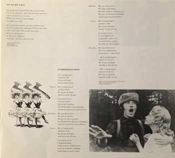 LP Monty Python: Monty Python Sings