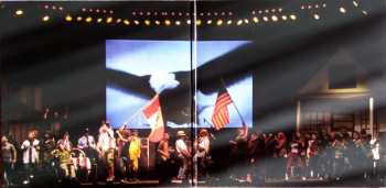 2LP/2CD/DVD/Caja/Blu-ray Neil Young & Crazy Horse: Return To Greendale DLX | NUM | LTD