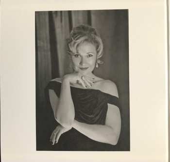 2LP Nicki Parrott: The Look Of Love LTD