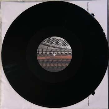 LP Nico Casal: Alone